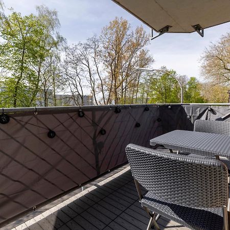 Ferienwohnung Arena In Der Naehe - Tiefgarage - Balkon - Kueche - Smart Tv Gelsenkirchen Exterior foto