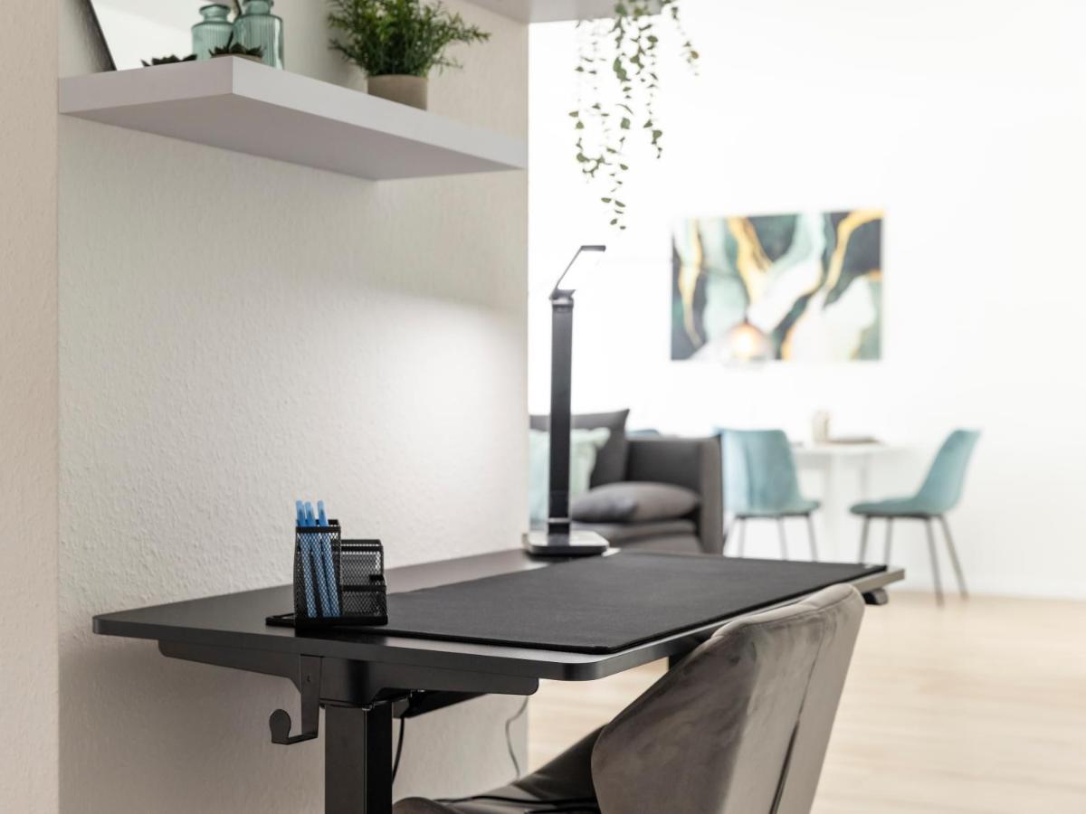 Ferienwohnung Arena In Der Naehe - Tiefgarage - Balkon - Kueche - Smart Tv Gelsenkirchen Exterior foto